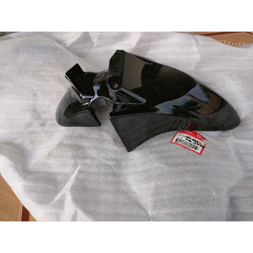 61100-kvb-930fmb slebor depan Vario karburator hitam Ahm