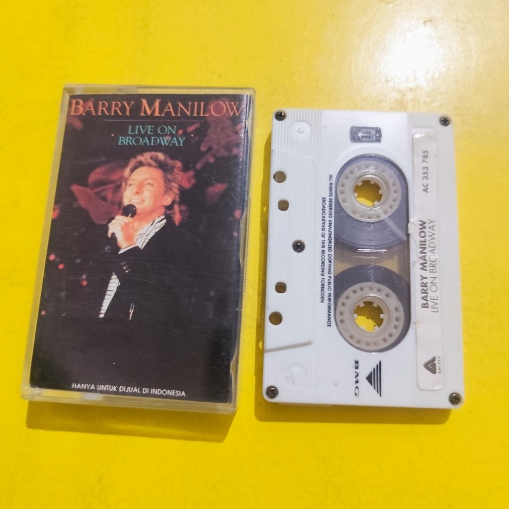 Kaset BARRY MANILOW Live On Broadway