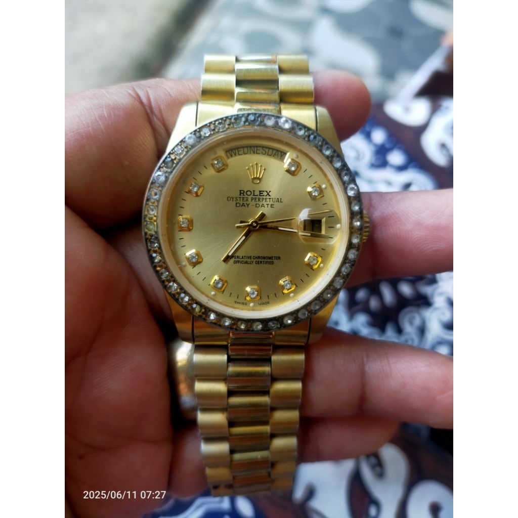 rolex second