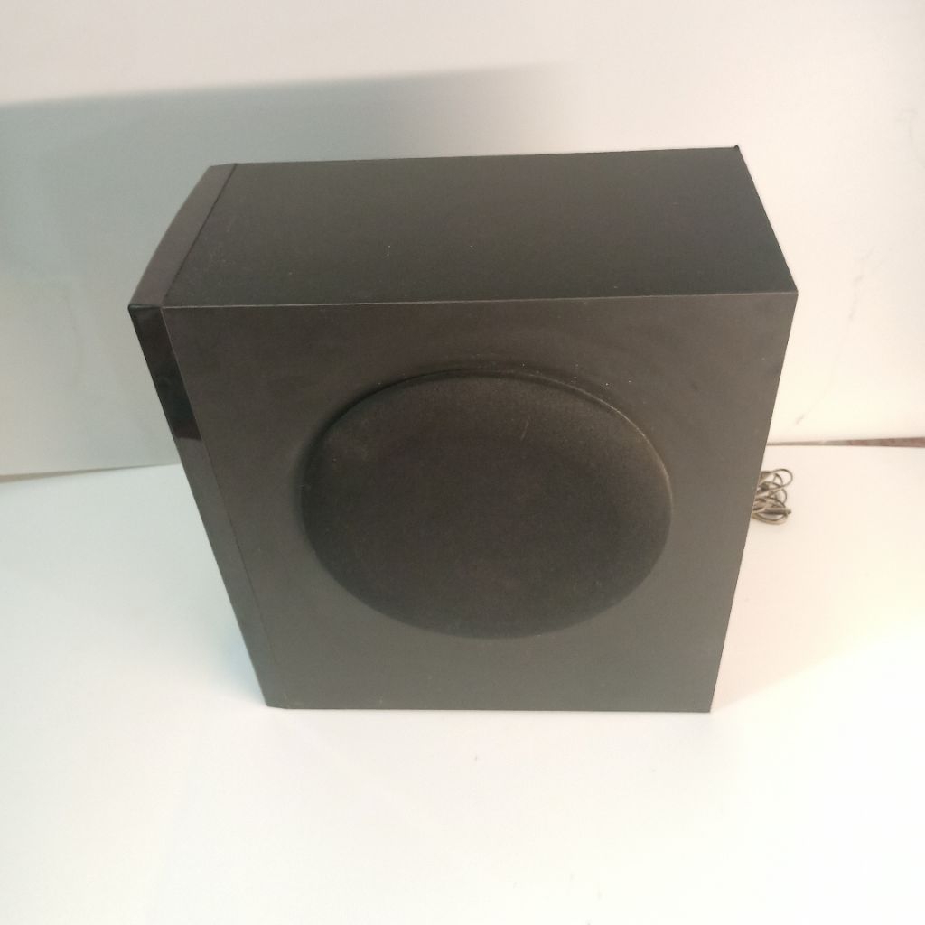 SUBWOOFER SPEAKER SYSTEM PASIF SHARP 6 OHM 5,5 INCH 100 WATT  CP-CN310W