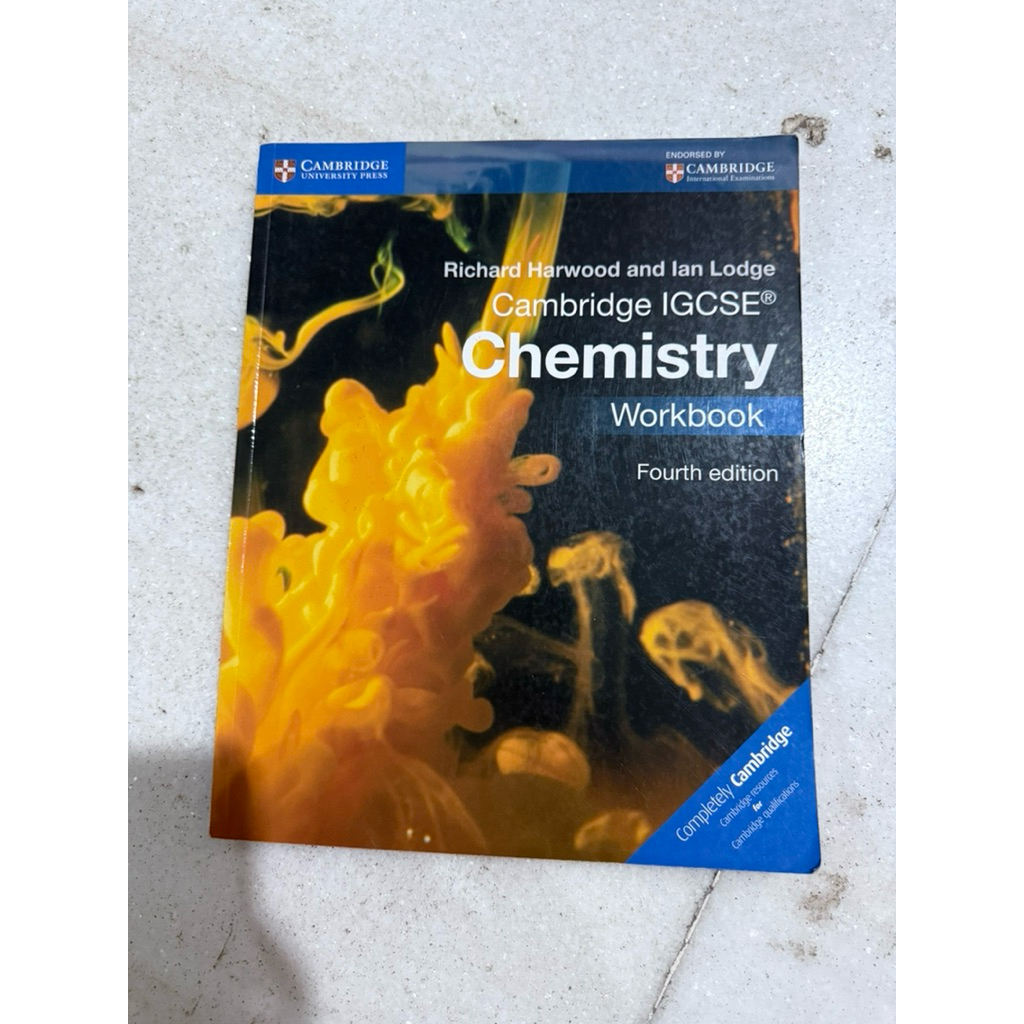 

cambridge igcse chemistry workbook fourth edition ORI bekas