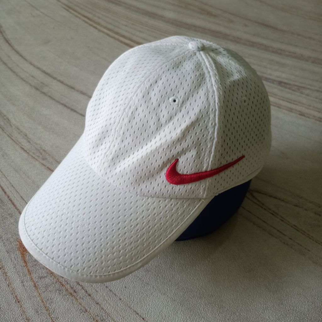 Topi Outdoor NEKE Second Original Thrift