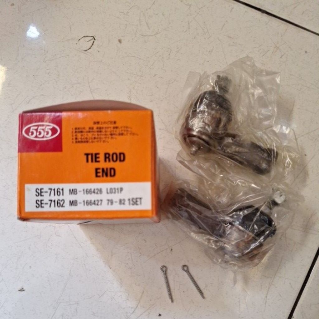 SPAREPART MOBIL TIE ROD END L300 555