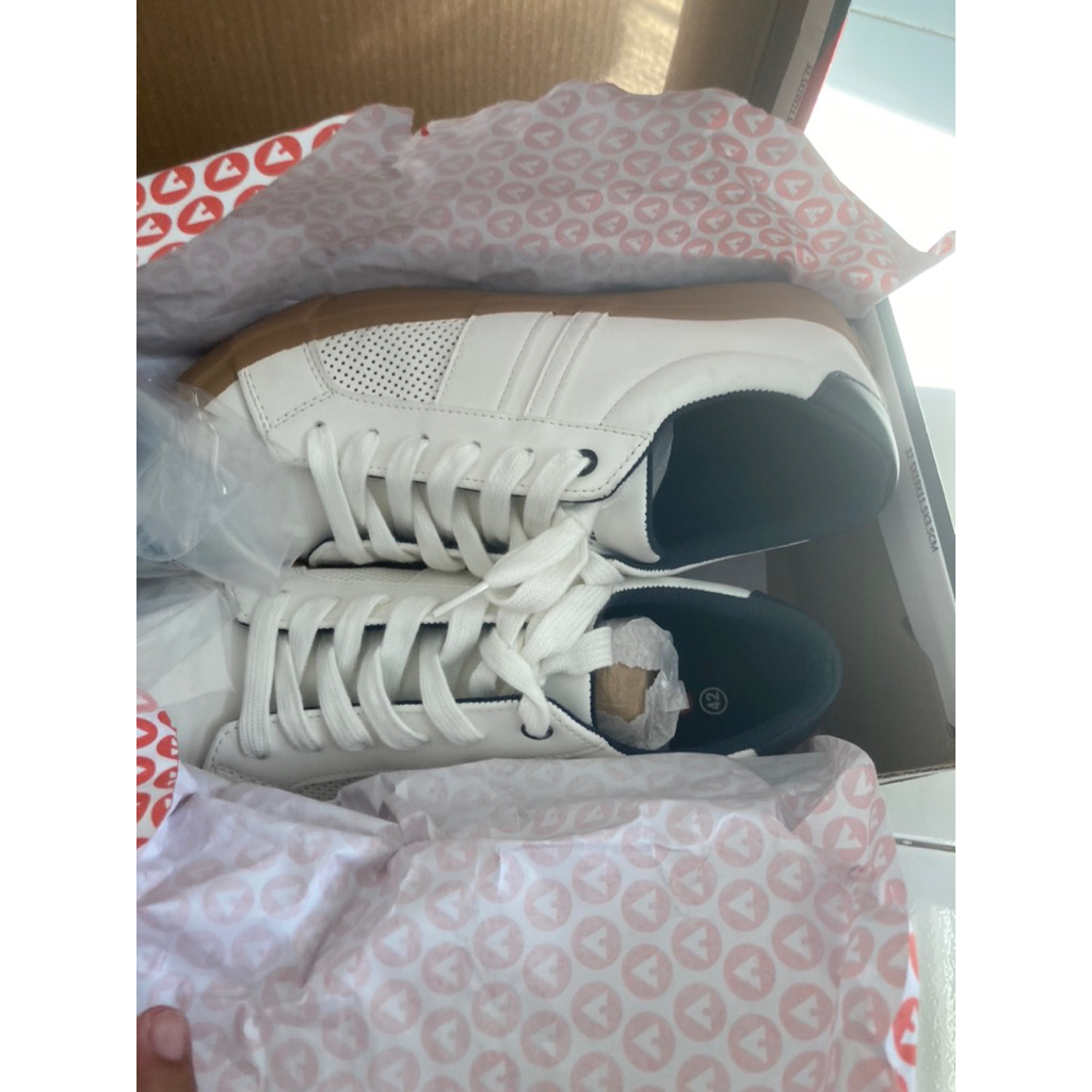 Preloved Original Sepatu Airwalk Andew White Men 42