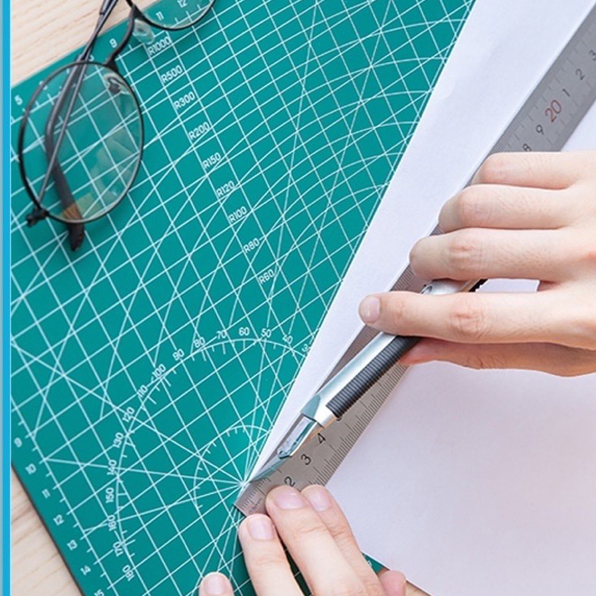 

Alas Potong Work Cutting Mat Pad A3 45x30cm-Alas Papan Kerja Potong Cutter Cutting Mat Pad