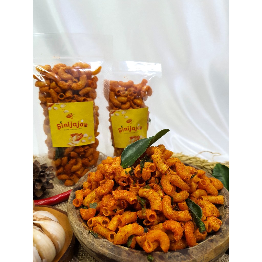 

Sinijajan Makaroni Pedas dan Asin Daun Jeruk 100gr 50gr
