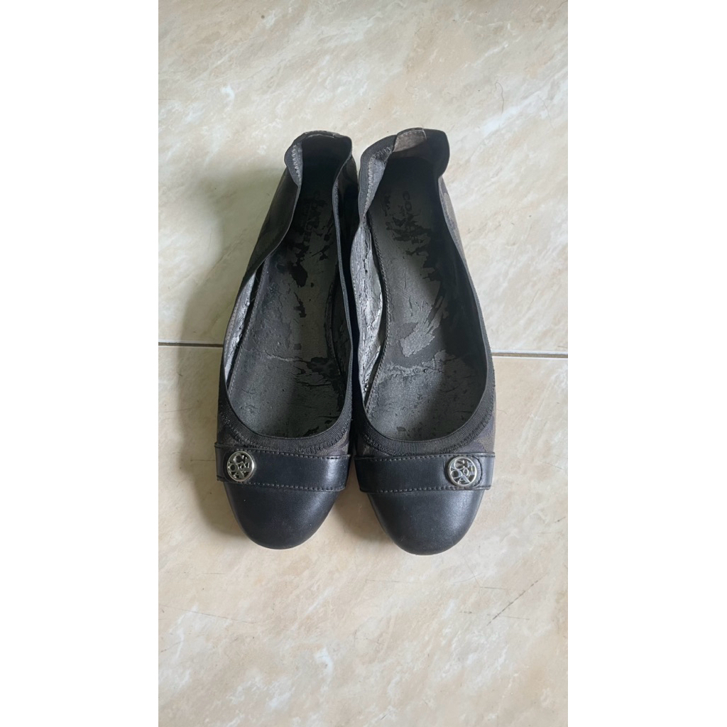 sepatu flat coach preloved