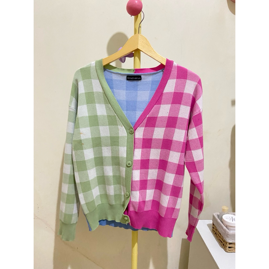 preloved 𐙚 cardigan stradivarius