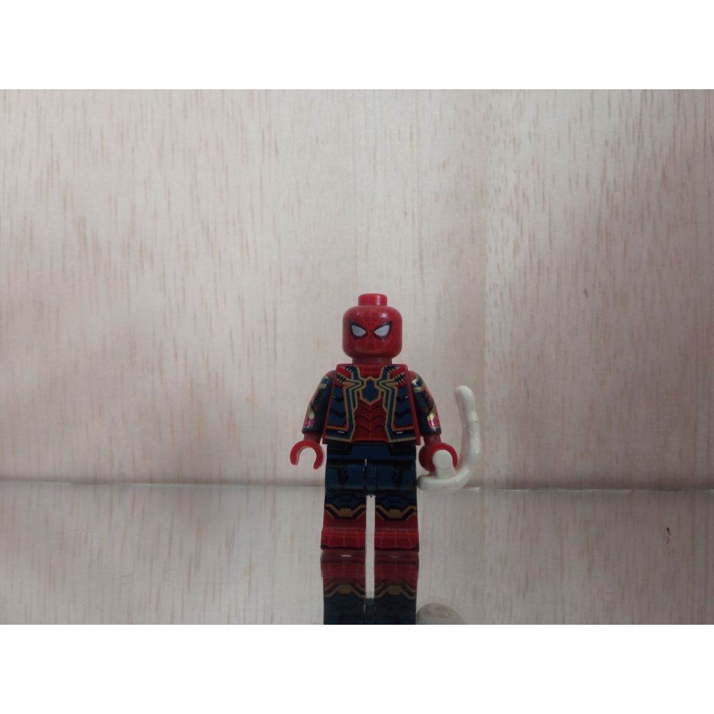 Minifigure Lego Spiderman Bekas ( Baca Deskripsi )