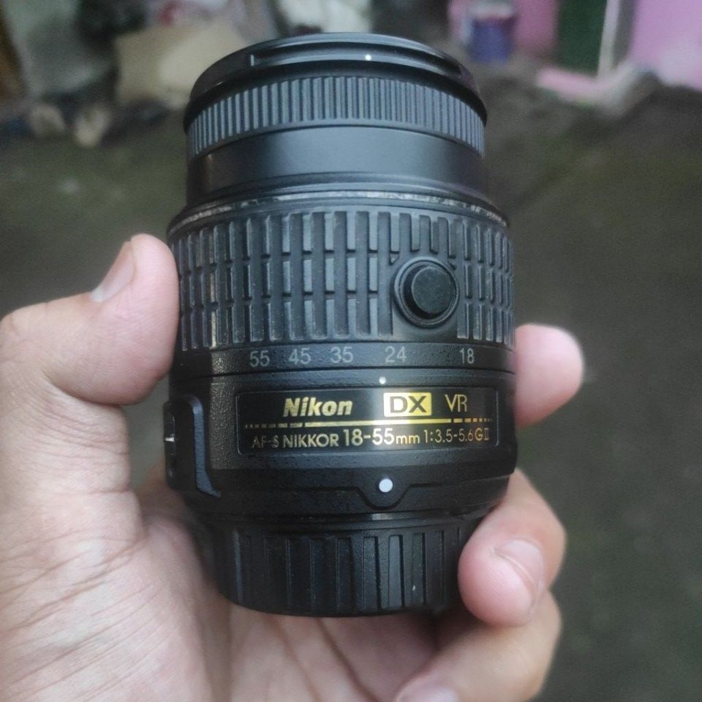 lensa kit Nikon 18-55 vr 2