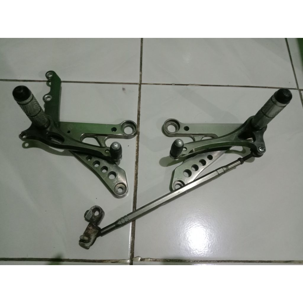 footstep postep UB Underbone PNP honda CS1/ Sonic 125