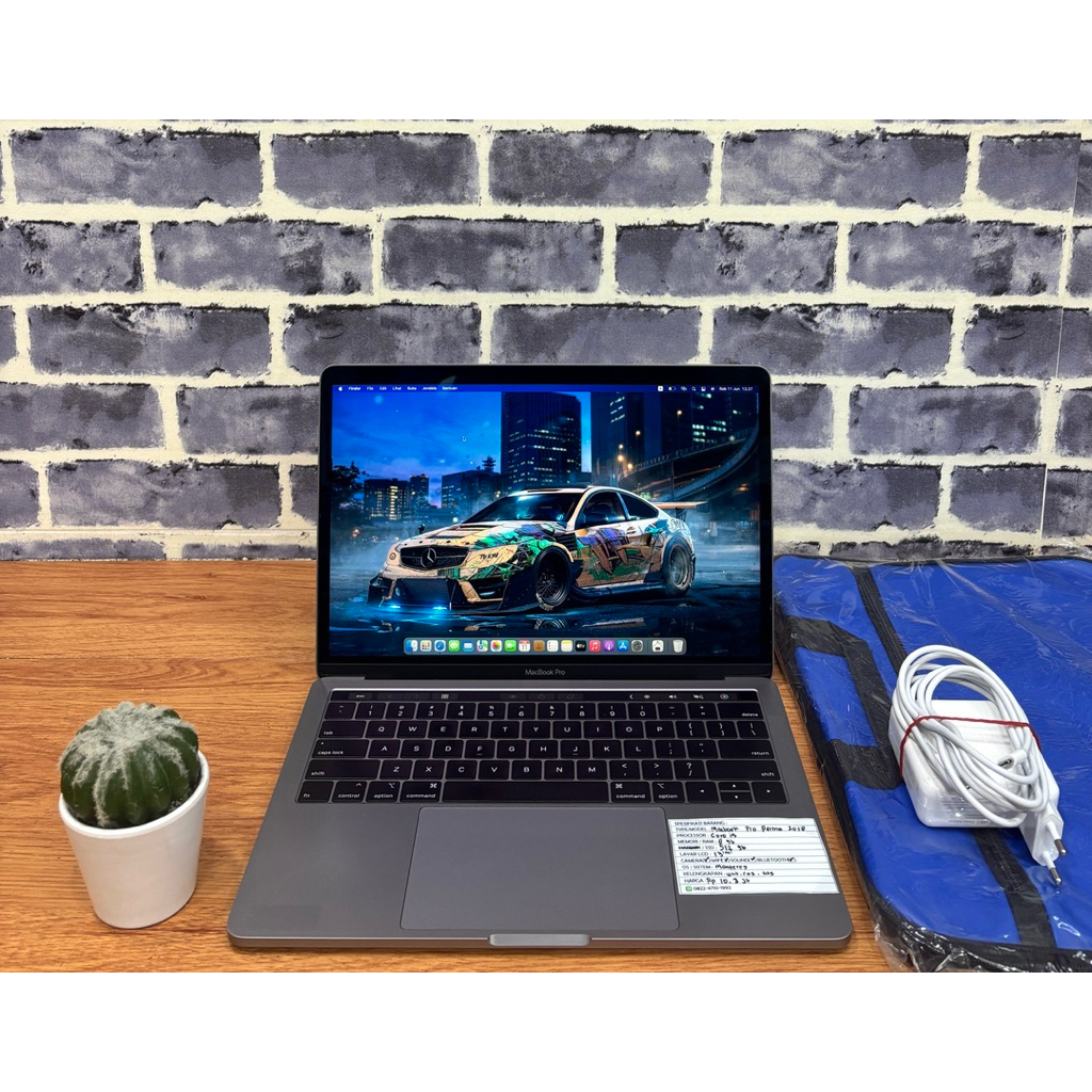 MacBook Pro Retina 13” 2018 Spek Costum