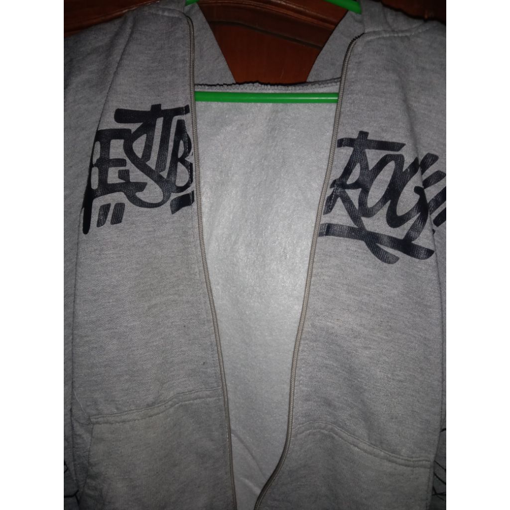 Preloved Hoodie Zipper