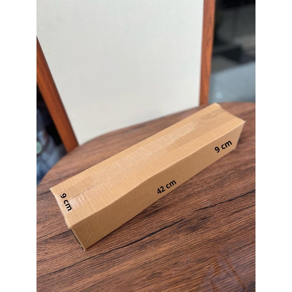 

Karton Box Ukuran 42cm x 9cm x 9cm