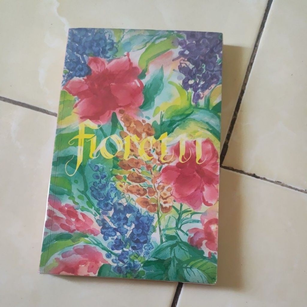 BUKU FIORETTI lima renungan tentang stigma suci original