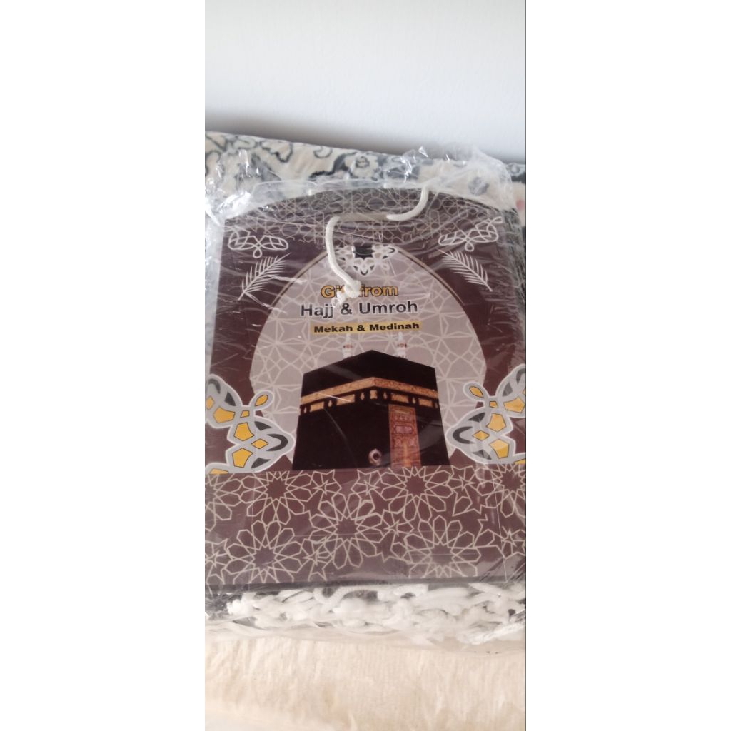 

(khusus Batam)tas tali kertas bingkisan oleh oleh haji umroh