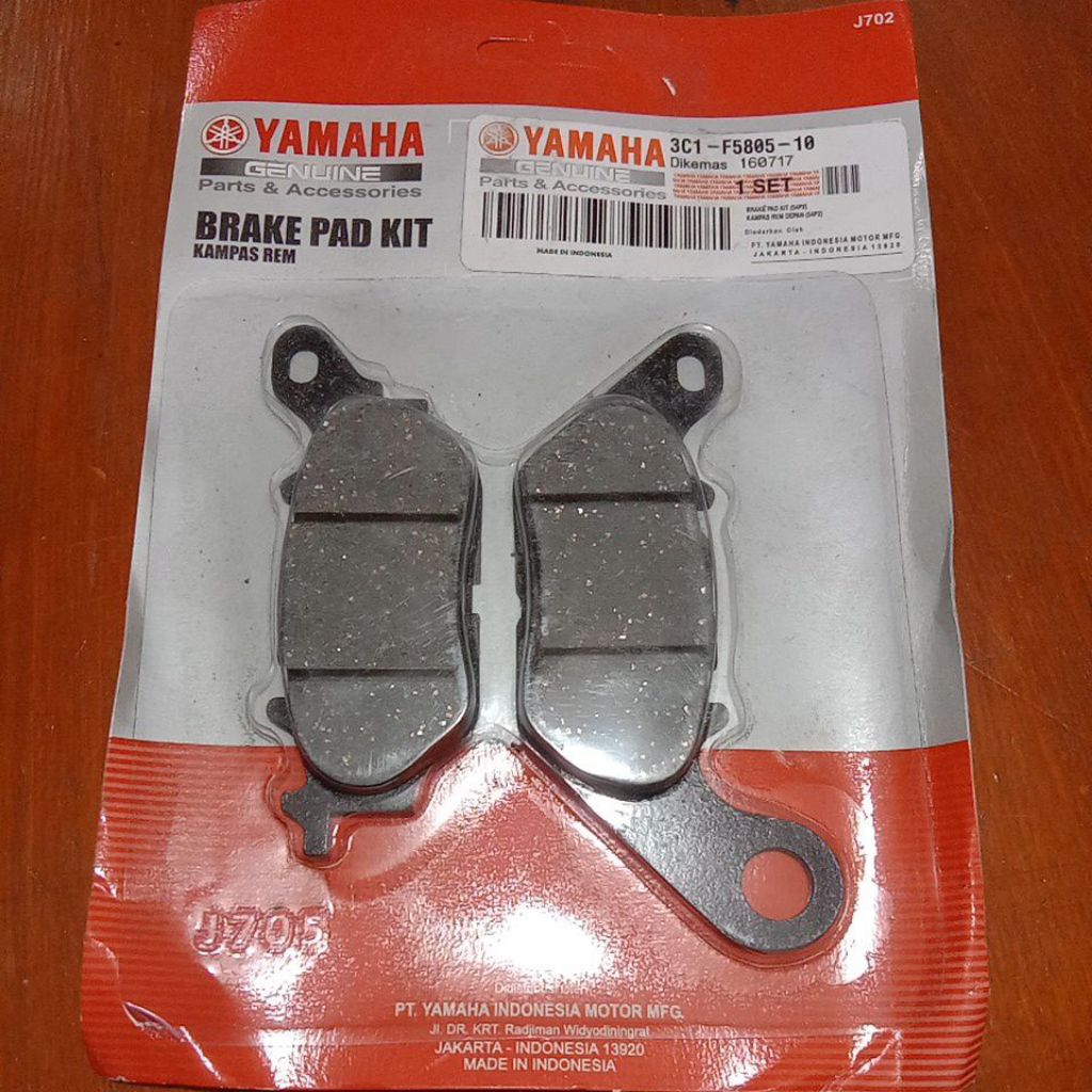 Kampas Rem Depan Yamaha 3C1-F5805-10