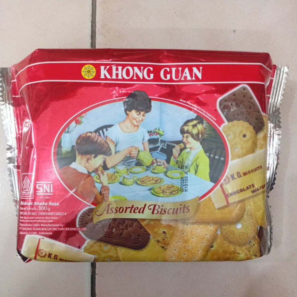 

Khong Guan Assorted Biscuits 300gr 1 Bungkus
