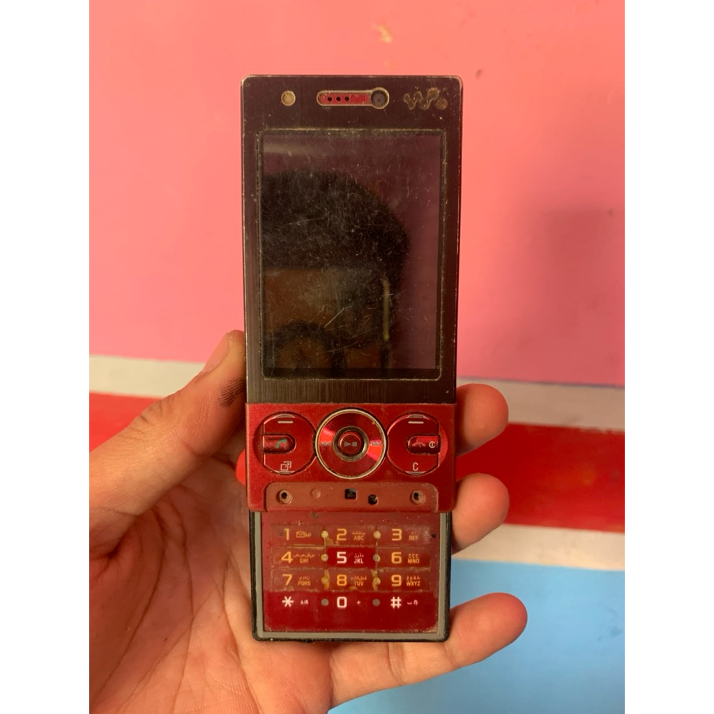 sony ericsson w705