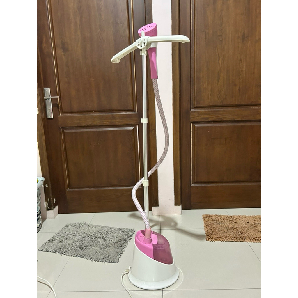 PRELOVED Setrika Uap Berdiri Philips steamer