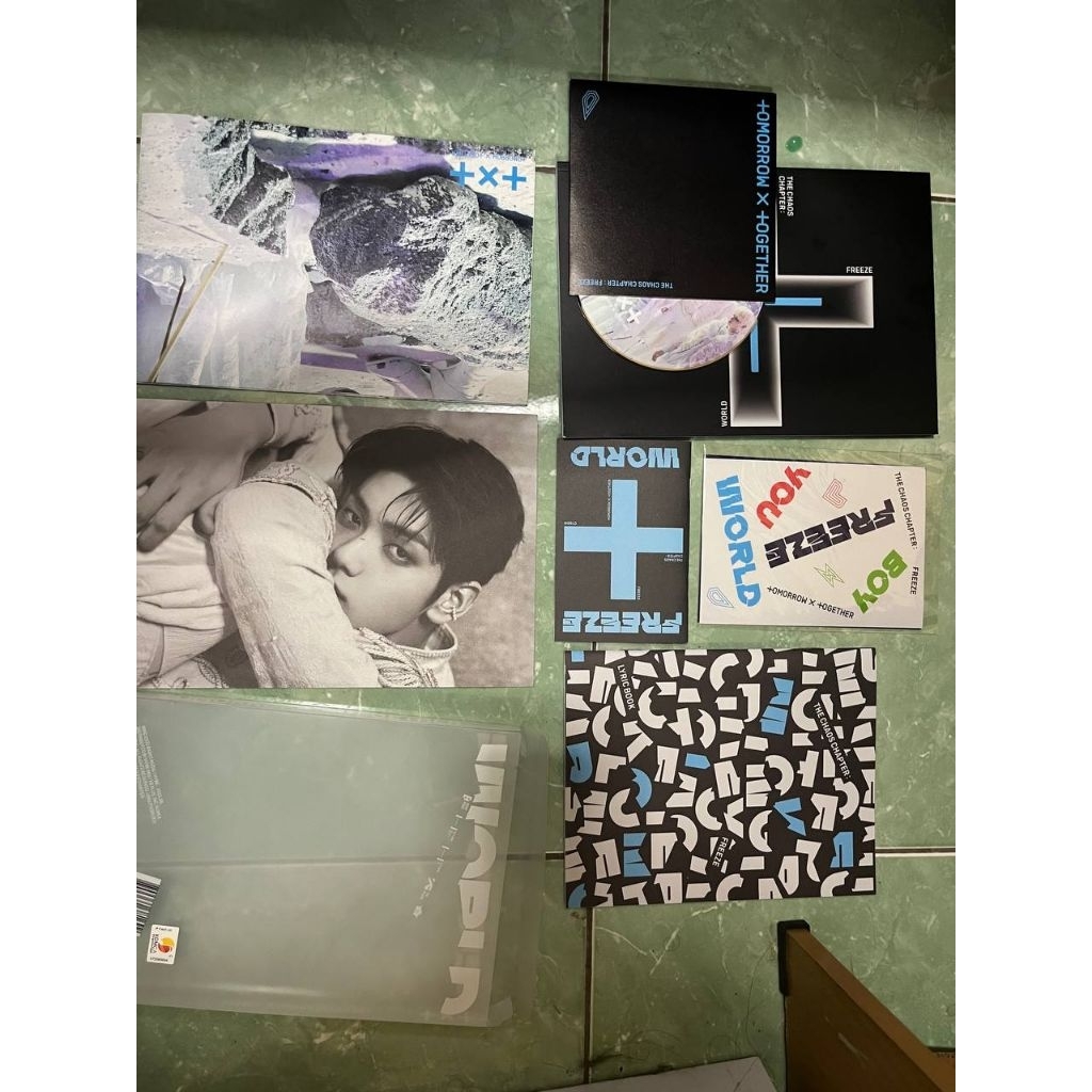 ALBUM ONLY TXT TCCF FREEZE WORLD VER, TAEHYUN PHOTOCARD STAR beomgyu taehyun huening kai younjun