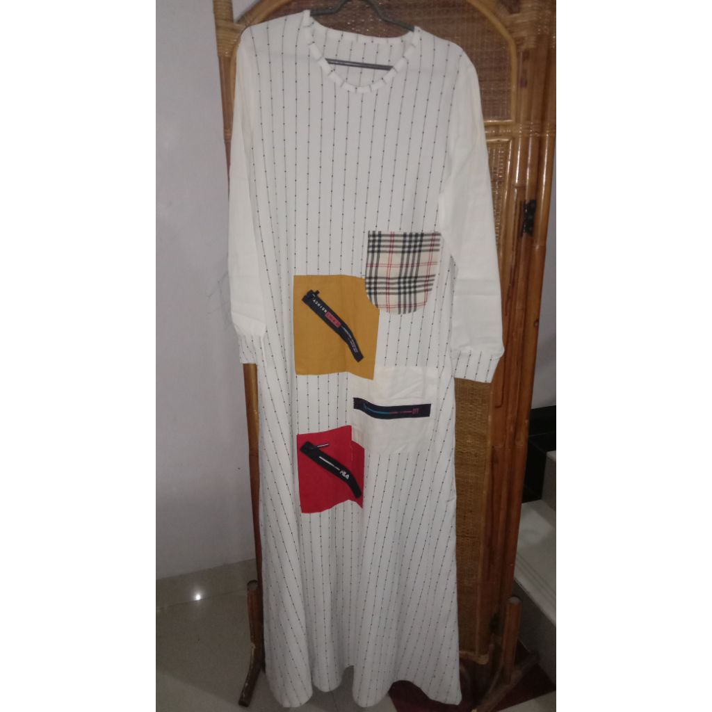 Gamis Putih Preloved