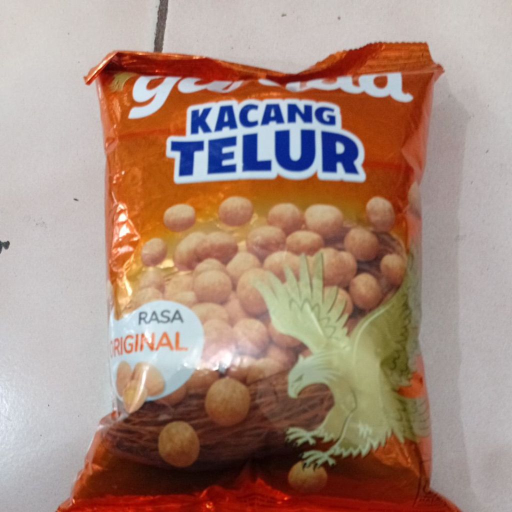 

Garuda Kacang Telur 110gr 1 Bungkus