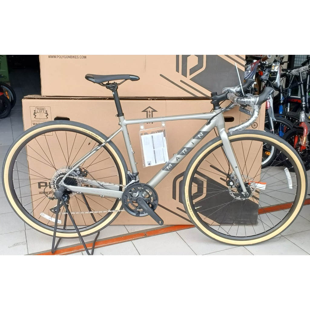 GRAVEL BIKE MARIN LOMBARD 1 700C Sepeda Gravel