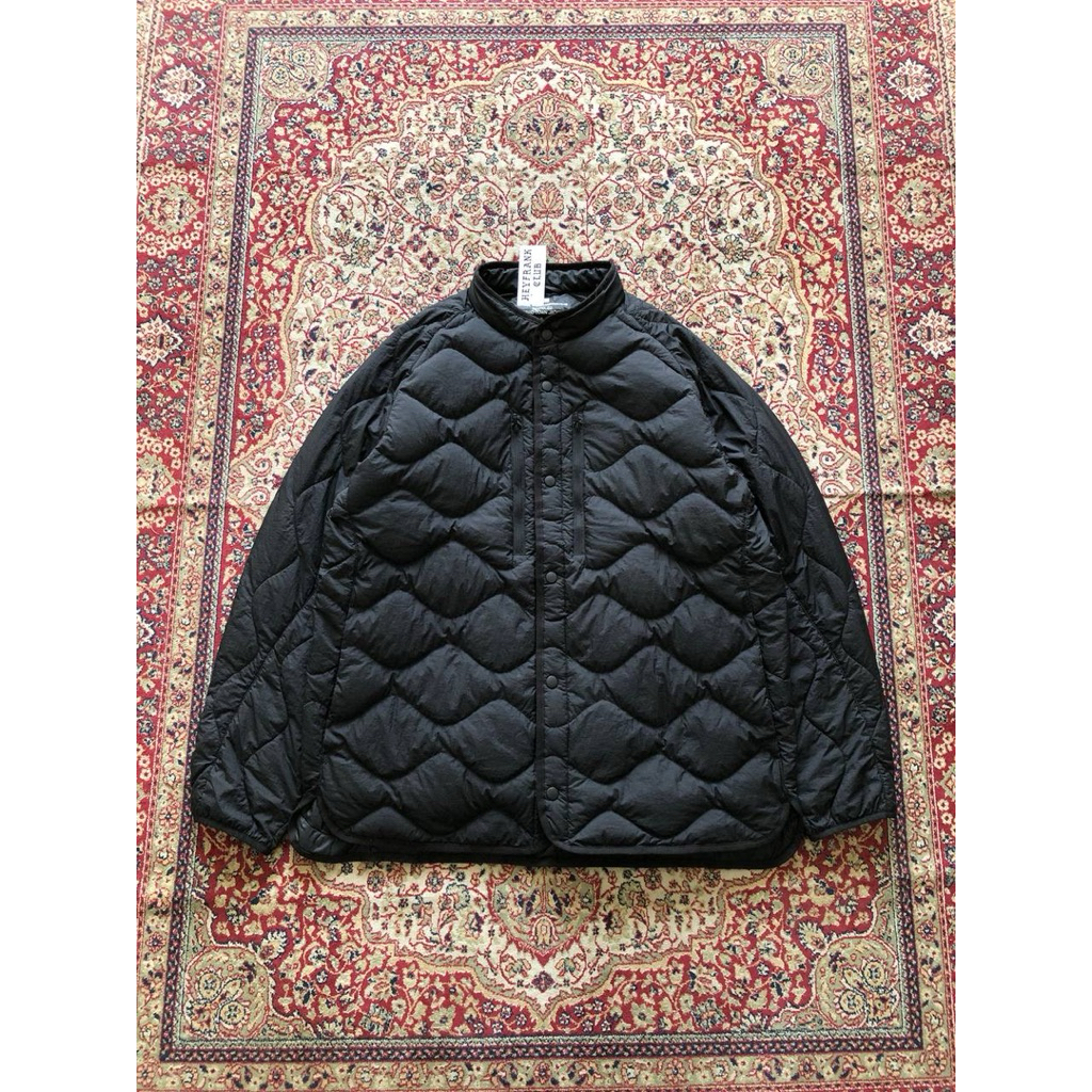 Uniqlo x white mountaineering recycled hybrid down wave jacket Uniqlo hybrid winter Jacket  F77