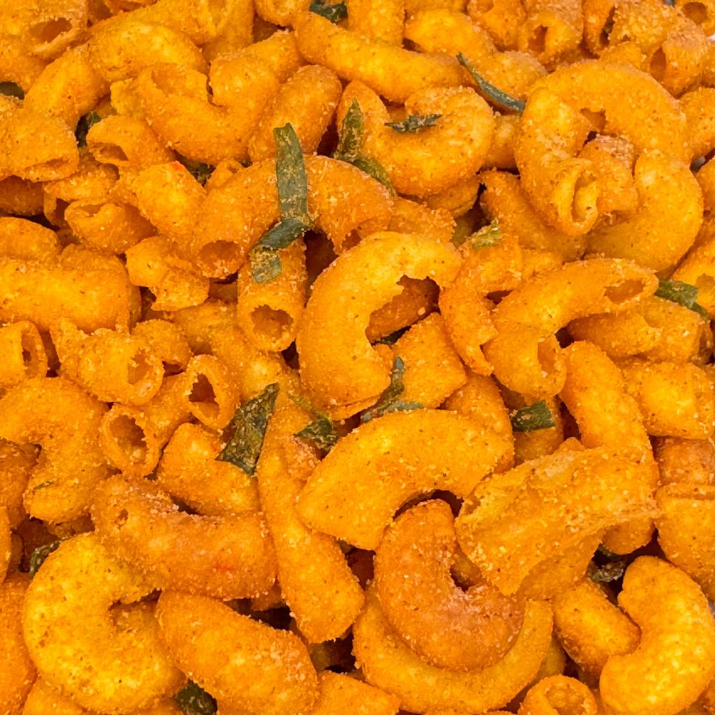 

Makaroni Bantet / Makroni Bantat Renyah Banyak Rasa - Macaroni Adoel 400 gram