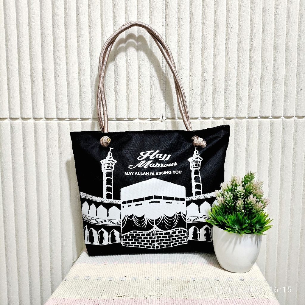 Tas Wanita Tas Pengajian Souvenir umroh haji motif ka'bah Oleh oleh haji umroh