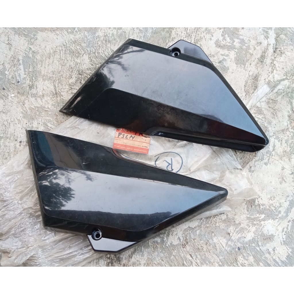 Suzuki trs dop aki Suzuki trs cover side trs side cover trs hitam original