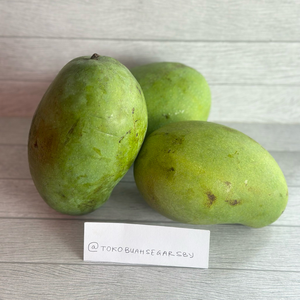 

EXPRESS DELIVERY 1Kg Buah Mangga Harumani ukura besar mentah / matang harap tanya stok dulu TOKO BUAH SEGAR SURABAYA SIDOARJO