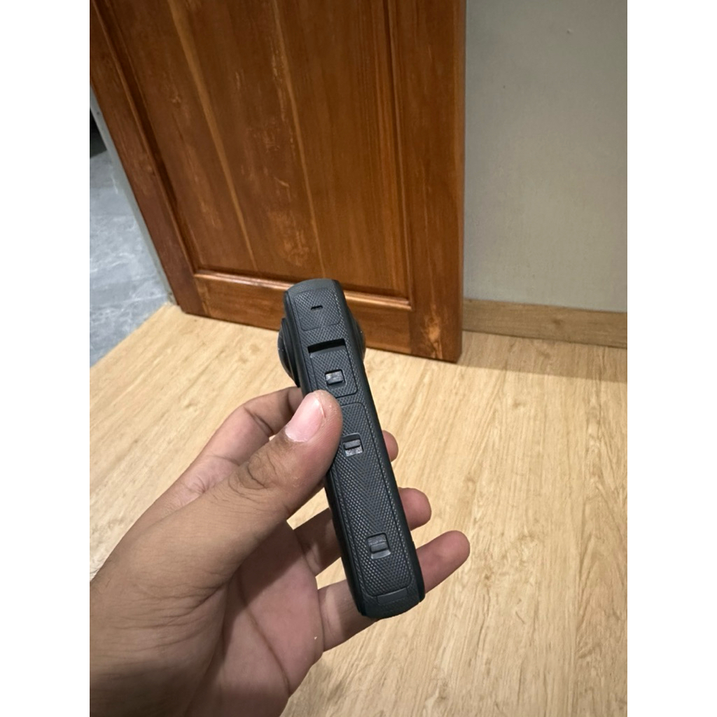 kamera insta 360 x3 bekas