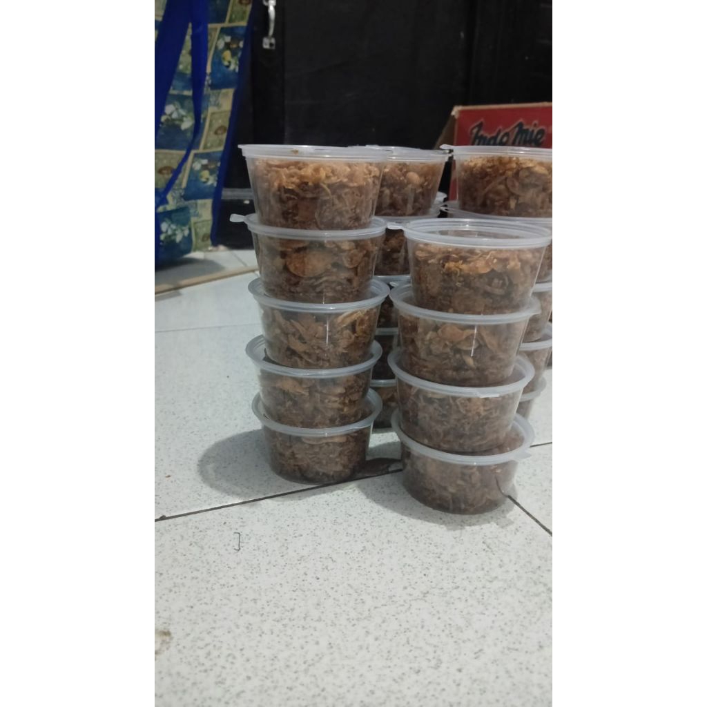 

Siwang Dapur ibu bahagia (terasi bawang) khas cirebon berat 38 gr ,ukuran 85ml