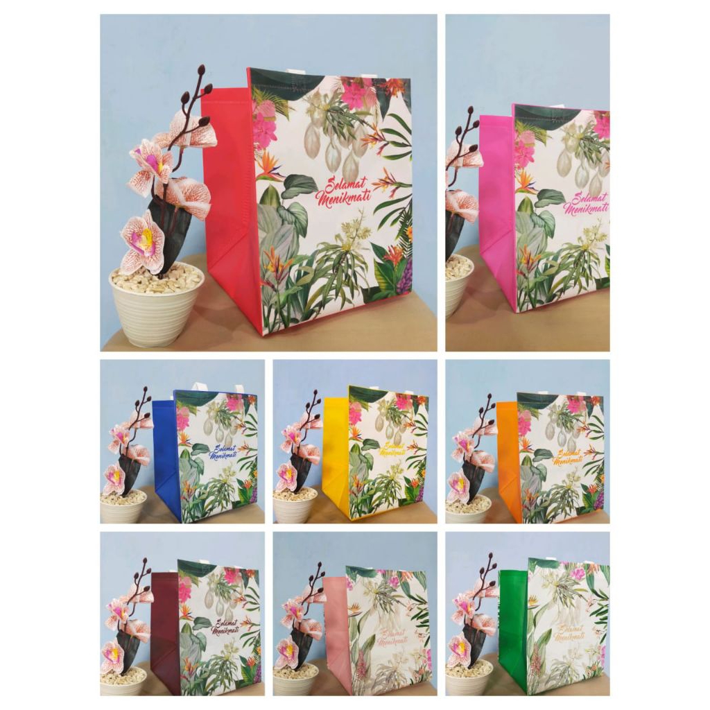 

TAS LAMINASI HAJATAN BOX 22 1 LUSIN 12 PCS/ GODDIE BAG / TAS BERKAT