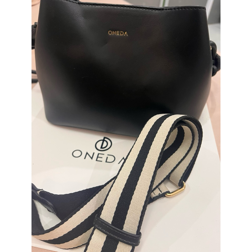 Tas preloved oneda