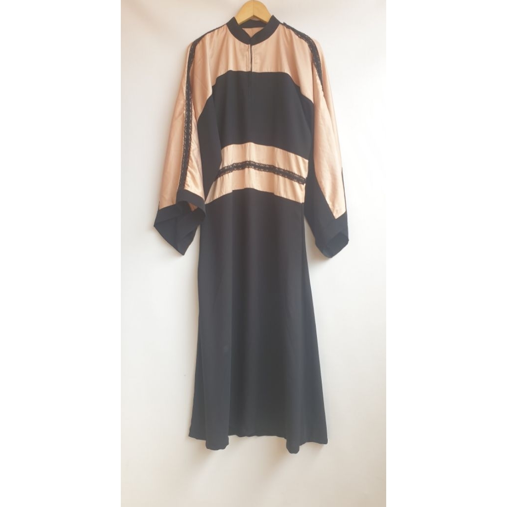 Abaya Asli Araban Arab Saudi Hitam Mewah Payet Aksen Bordir Mix Gold Gamis Pakaian Muslim Blouse Lik