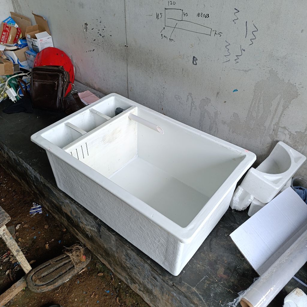 Bak kolam fiber 70*45*35 filter samping+ tutup full bak berkualitas