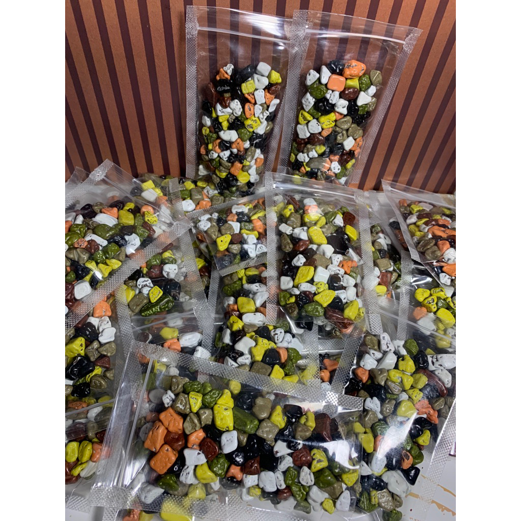 

Coklat Kerikil/batu arab