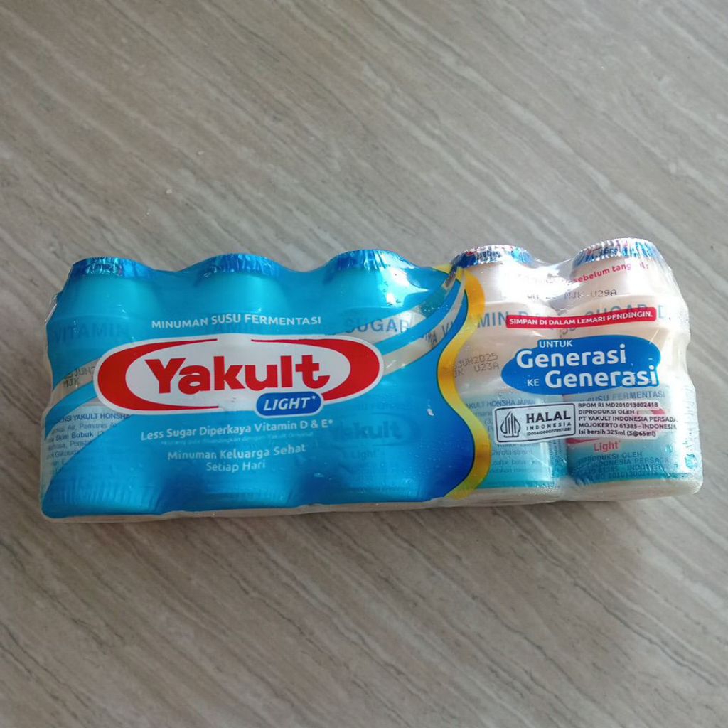 

YAKULT Light Less Sugar isi 5