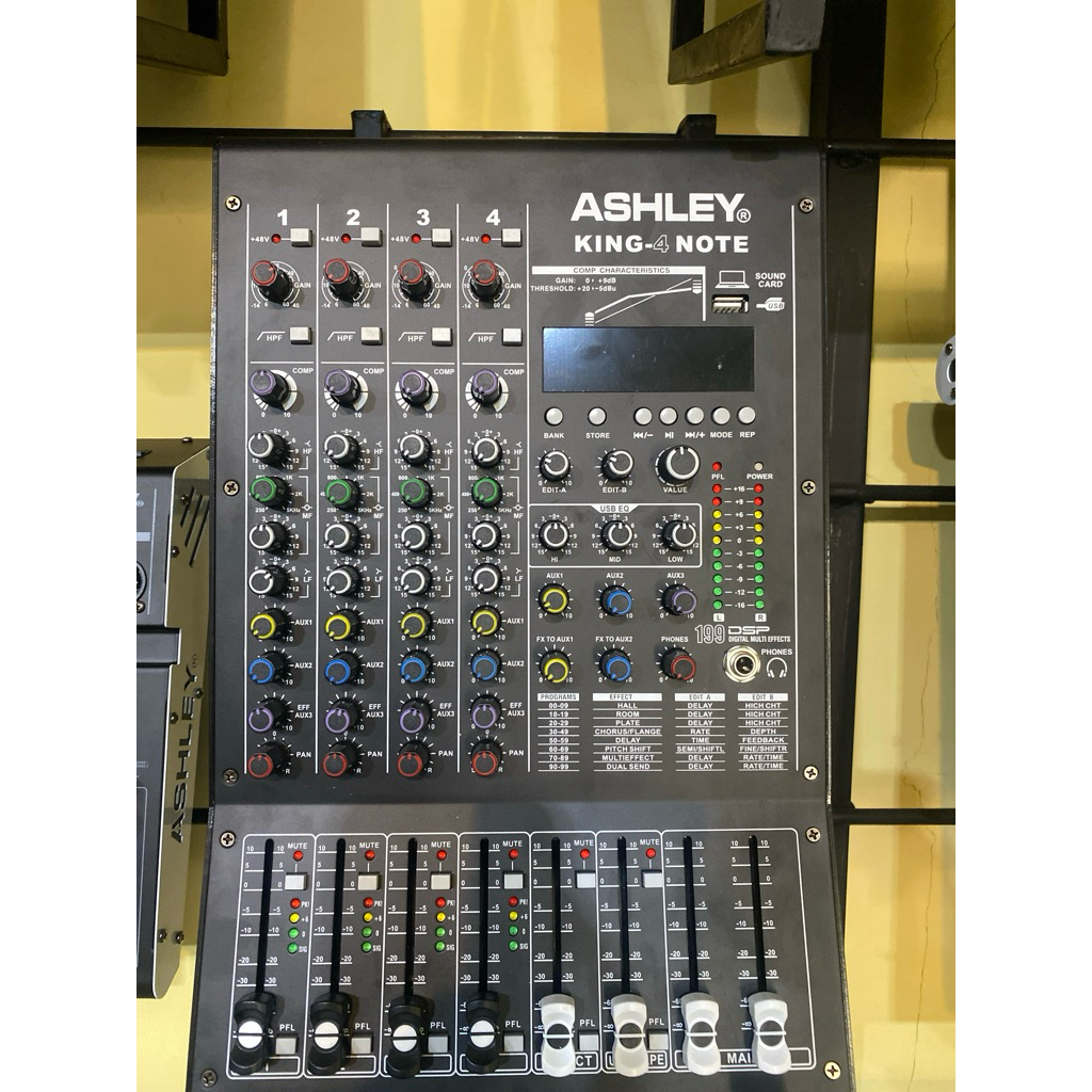 MIXER ASHLEY KING -4 NOTE / 4 CHANELL