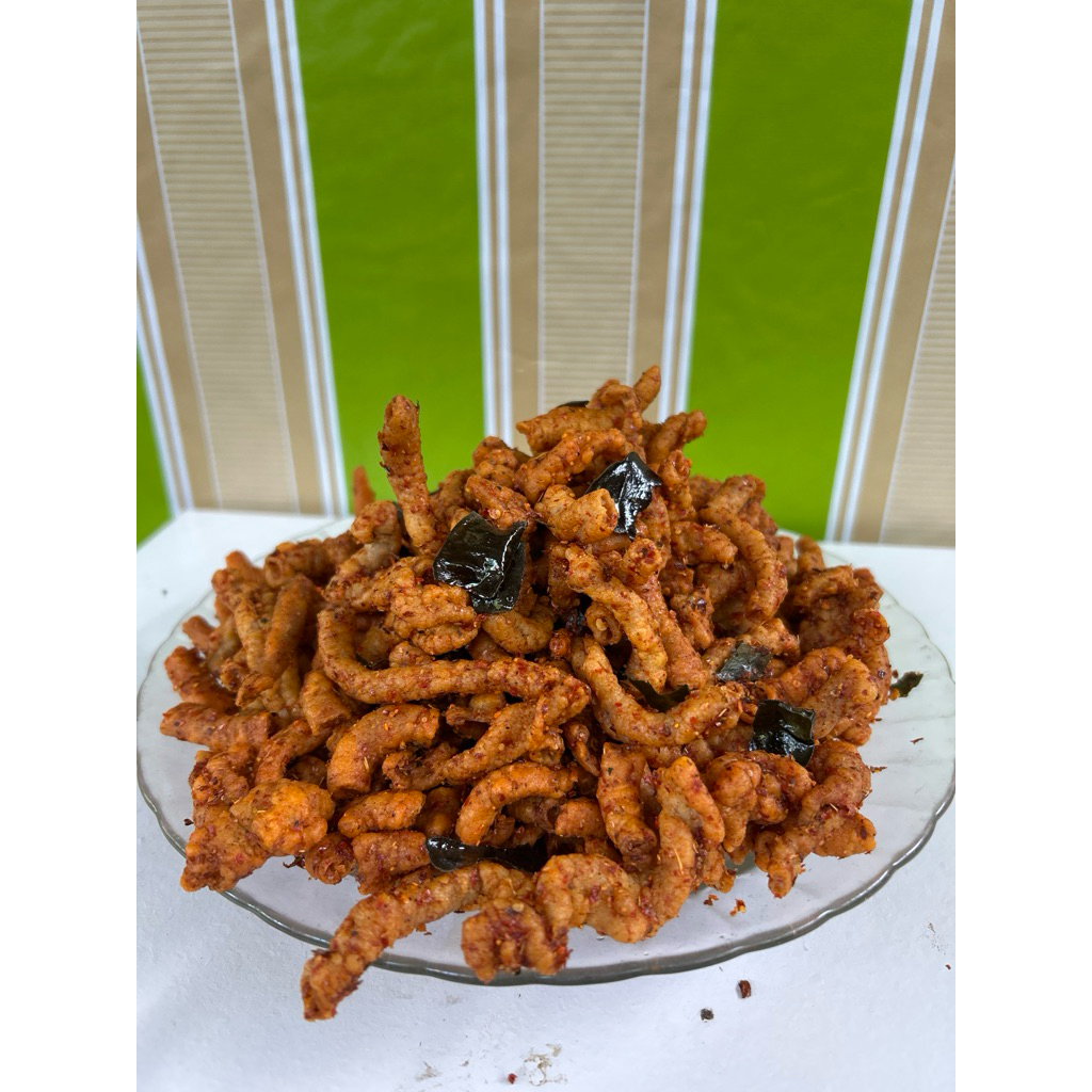 

Kripik usus ayam/pedas daun jeruk/500g/gurih pedas
