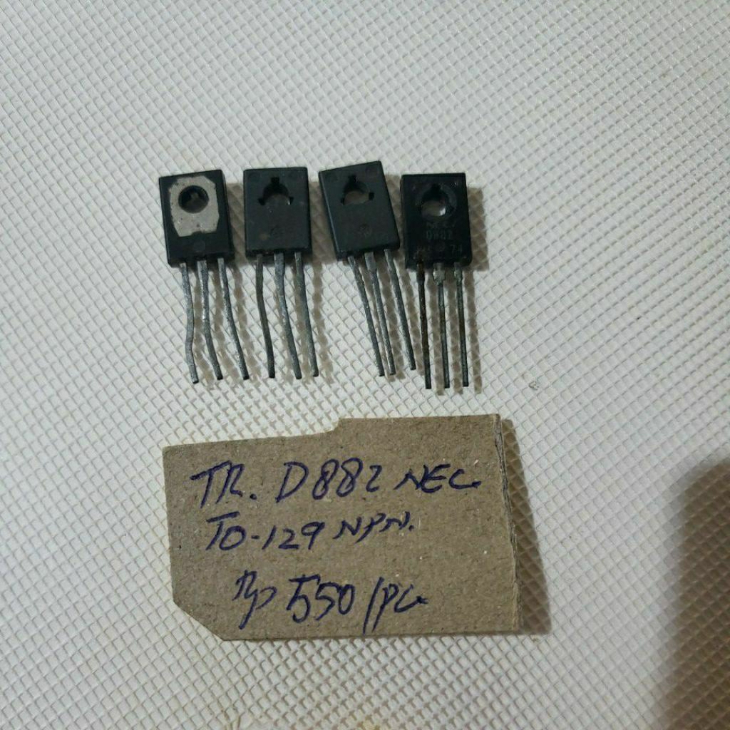 TRANSISTOR D882 NPN TO~125