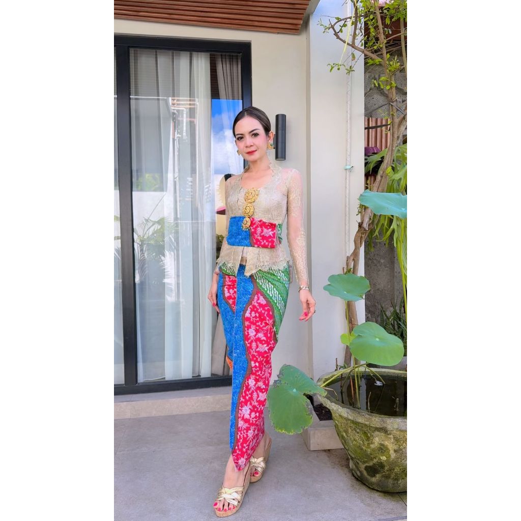 Kamen lurik set selendang original by Djuwita Kebaya