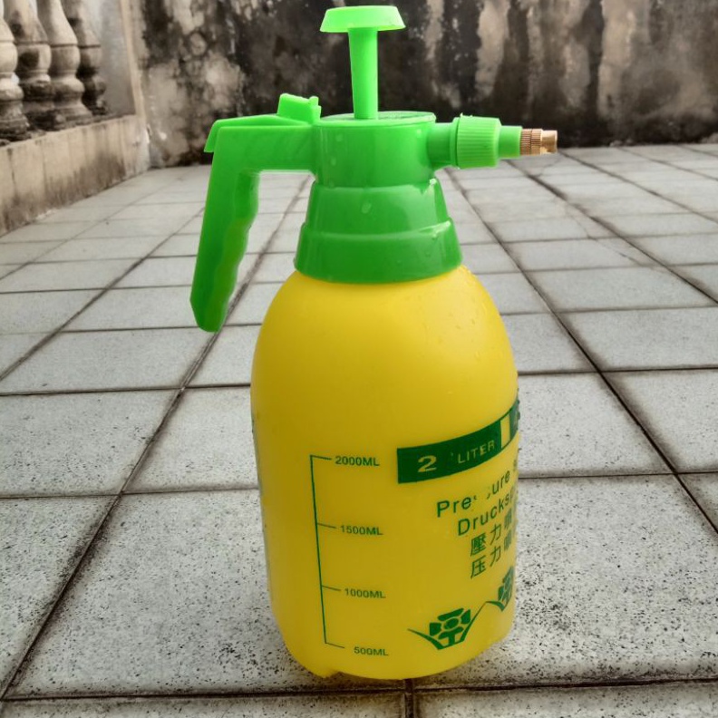 KODE Y16Z SEMPROTAN TANAMAN  SPRAYER DESINFEKTAN HAMA 2 LITER