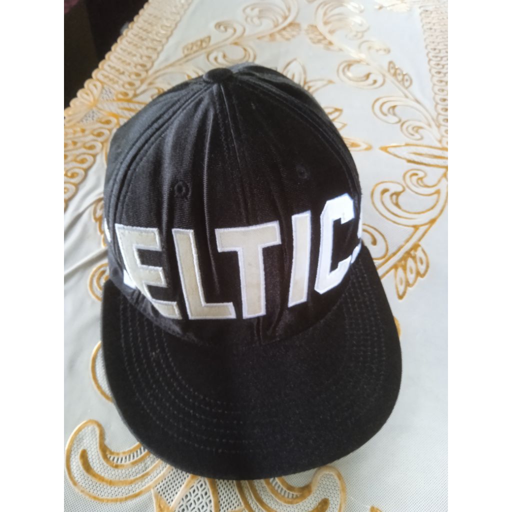 Topi FELTICS