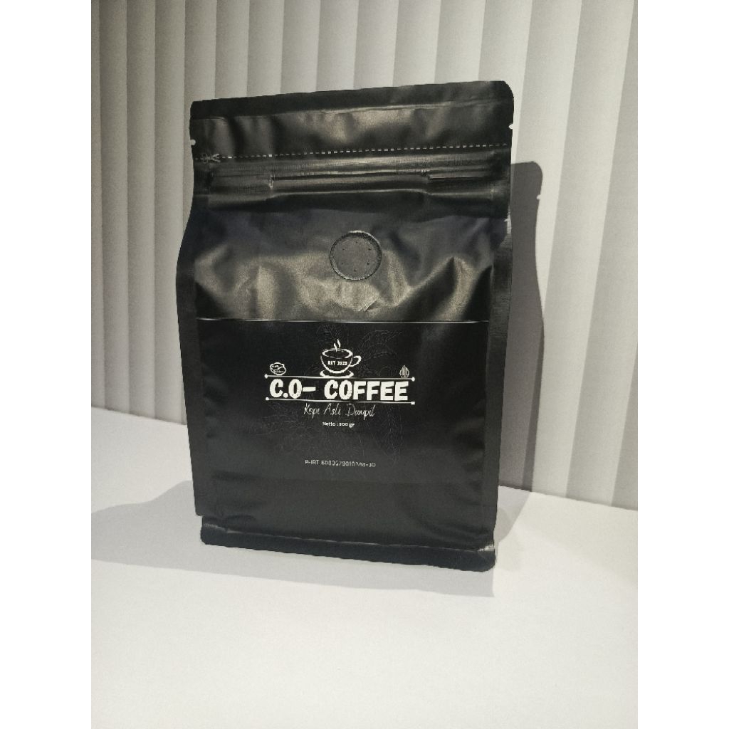 

C.O- COFFEE - Kopi Robusta Asli Dampit-Malang , NETTO : 500gr