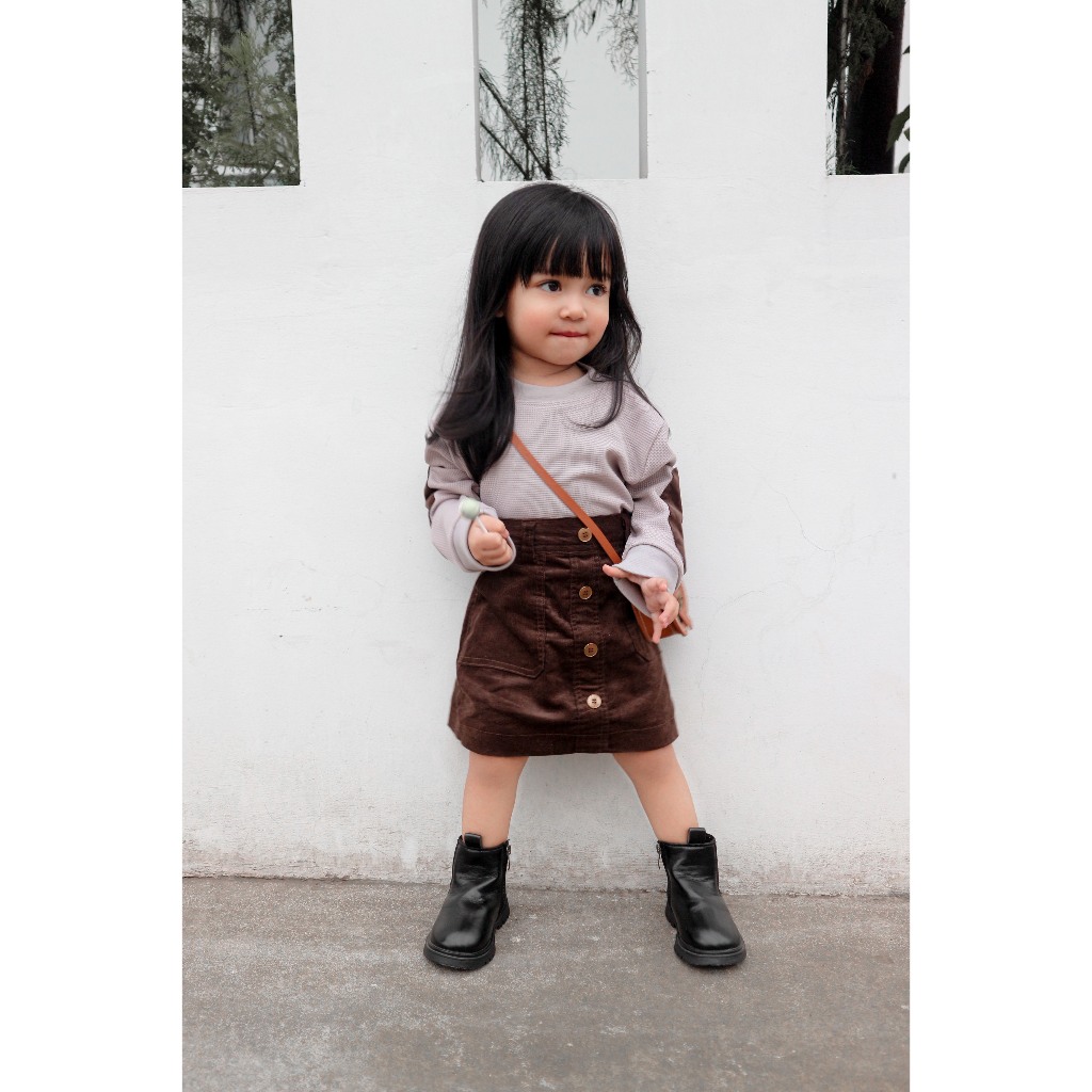 Set Baju Anak Cewek Sweater Perempuan  PREMIUM Waffle Uniqlo x Rok Pendek Corduroy Little Lebbid