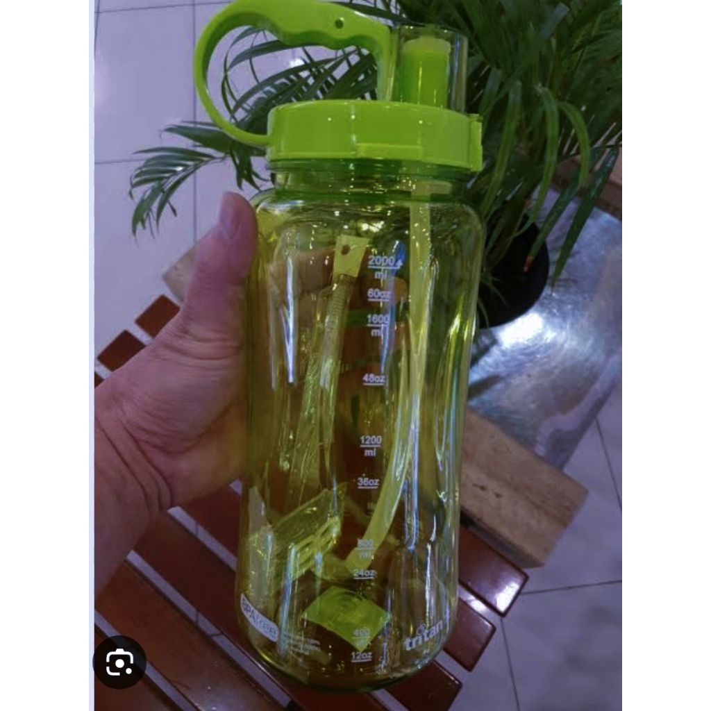 tupperware isi 2 liter